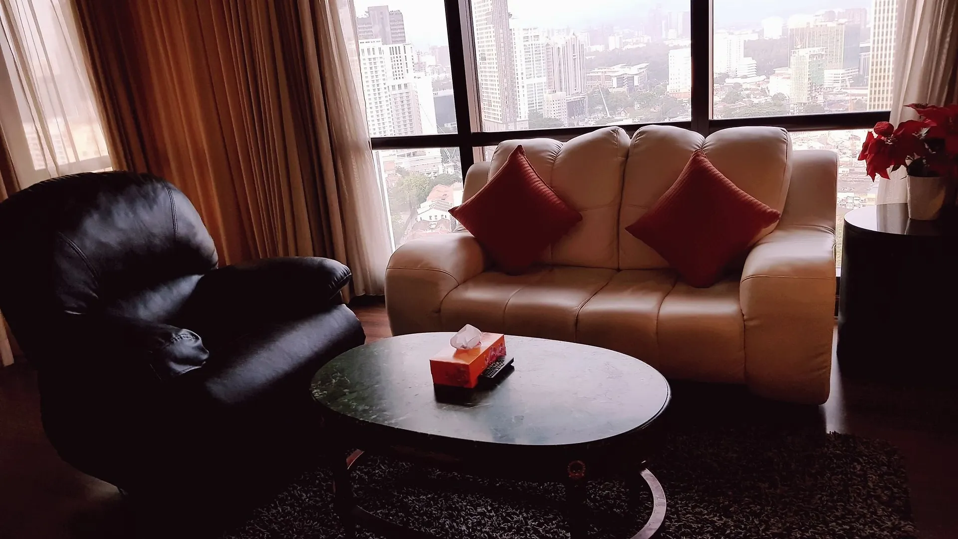 Alpha Service Suites At Berjaya Times Square Kl Kuala Lumpur 3*,